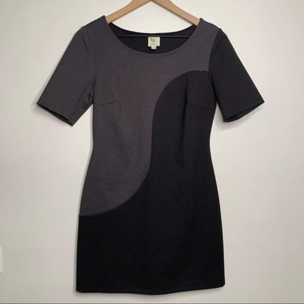 Anthropology Weston Wear Ying Yang Black Grey Sheath Short Sleeve Dress